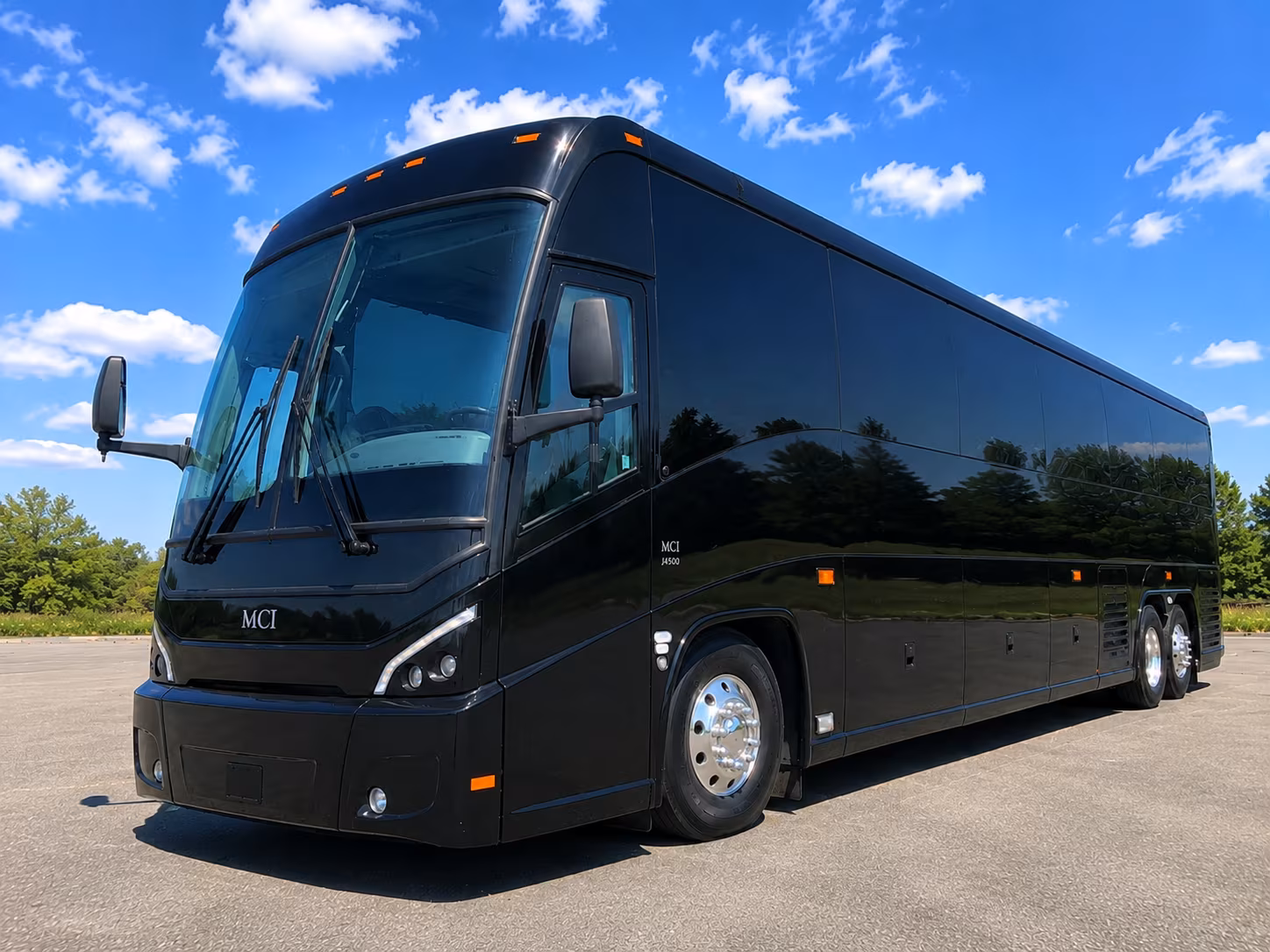 one bus to mercedes benz stadium for falcons and atlanta united games